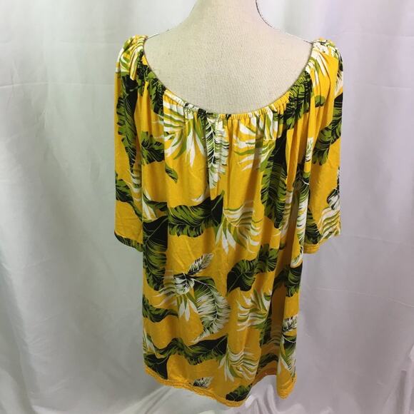 Lone & Lux Leaf Pattern Top Yellow Green 1X - Picture 5 of 15